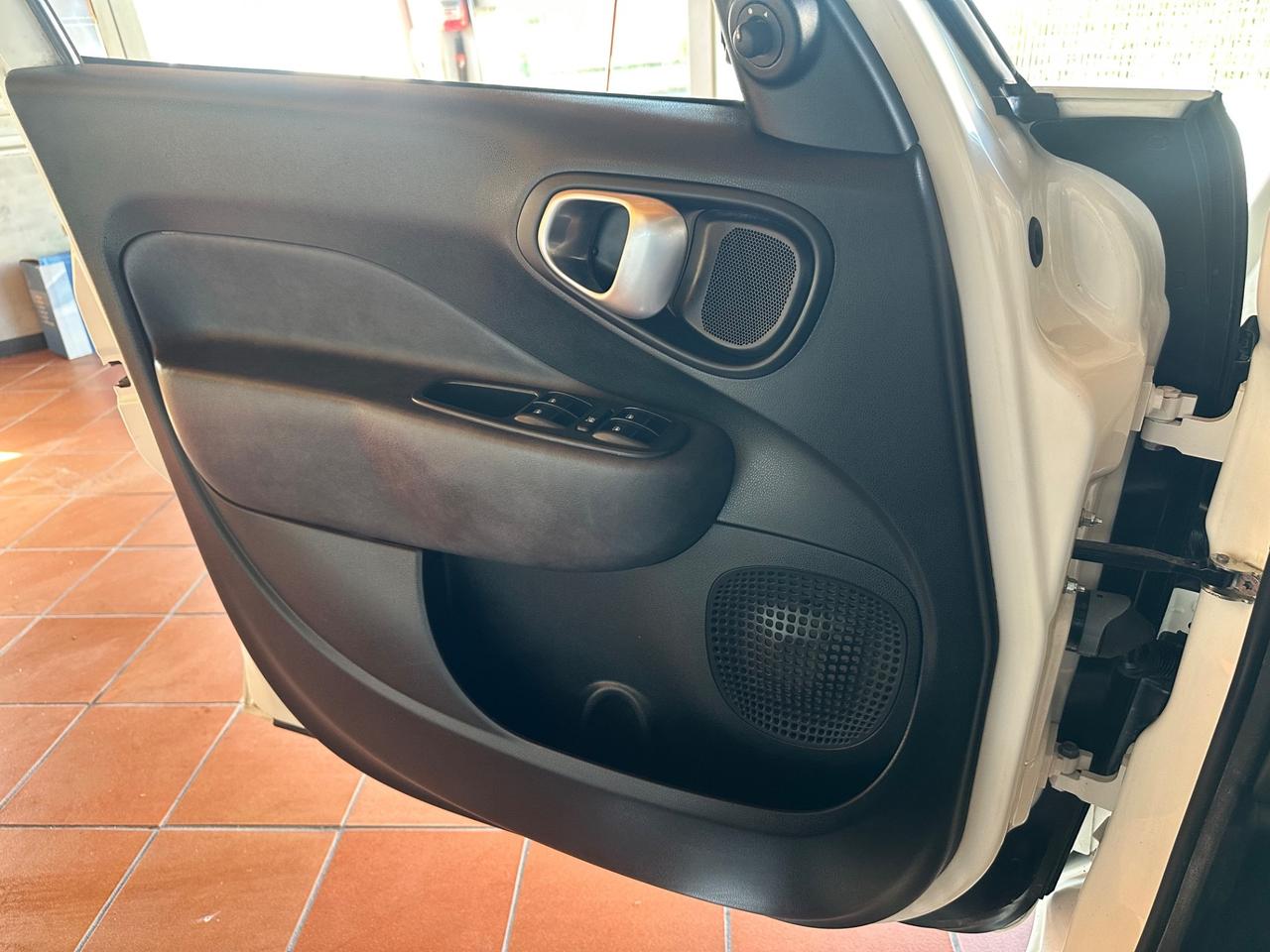 Fiat 500L 0.9 TwinAir Turbo Natural Power Lounge