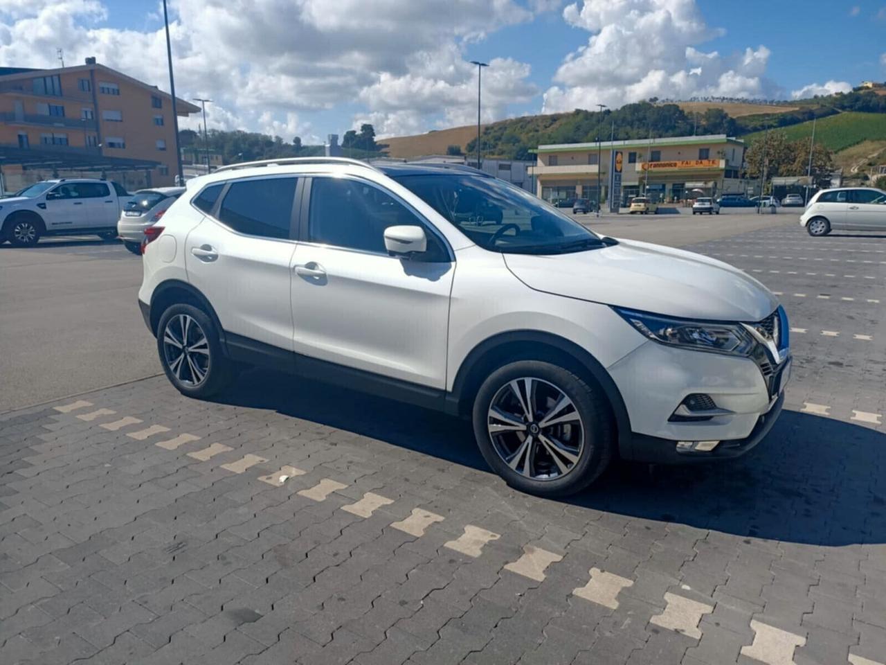 Nissan Qashqai 1.5 dCi 115 CV Business