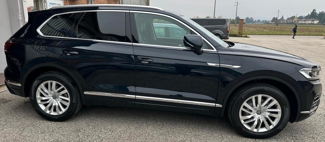 Volkswagen Touareg 3.0 V6 TDI SCR Atmosphere TETTO APRIBILE E INTERNI IN PELLE TOTALE CON MEMORIA