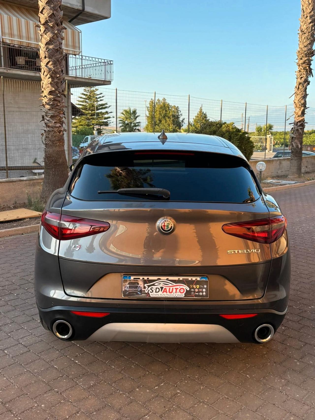 Alfa Romeo Stelvio 2.2 Turbodiesel 210 CV AT8 Q4 Executive