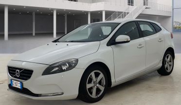 Volvo V40 D2 1.6 Momentum 115cv 2015
