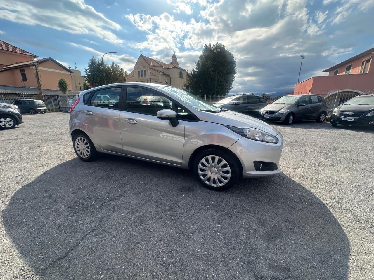 Ford Fiesta 1.5 TDCi 75CV 5 porte