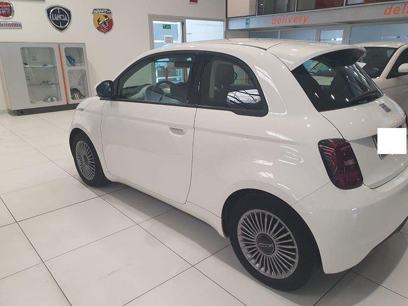 FIAT 500 Icon Berlina