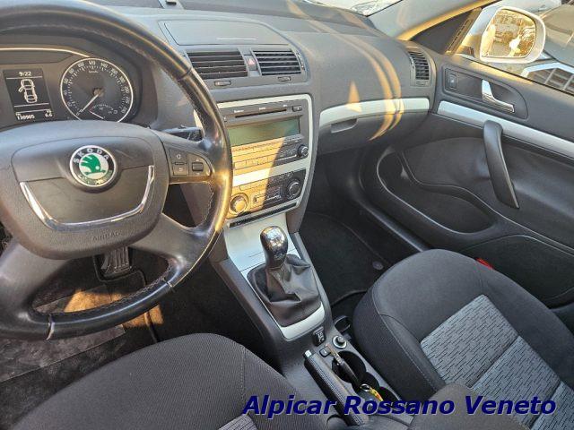 SKODA Octavia 1.6 Wagon Elegance GPLine
