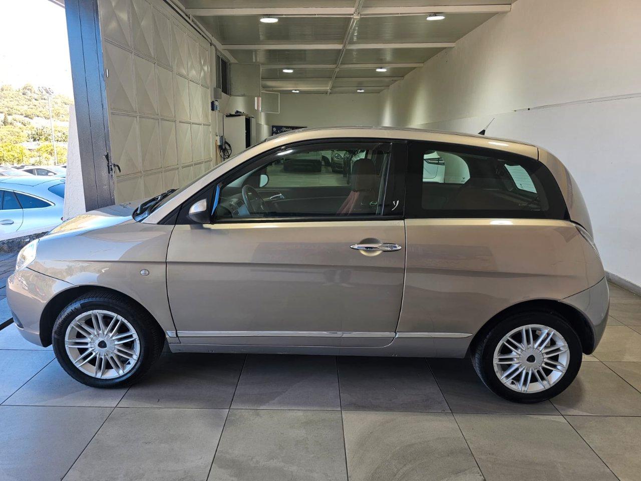 Lancia Ypsilon 3 Porte Ypsilon 1.3 mjt 16v Argento *CONTO VENDITA*