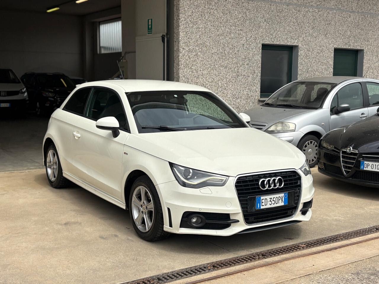 Audi A1/S1 1.4 TFSI 185 CV S tronic Ambition