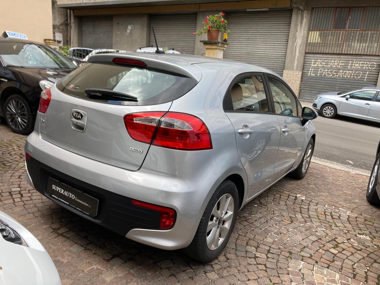 Kia Rio 1.1 CRDi 5 P OK neopatentati