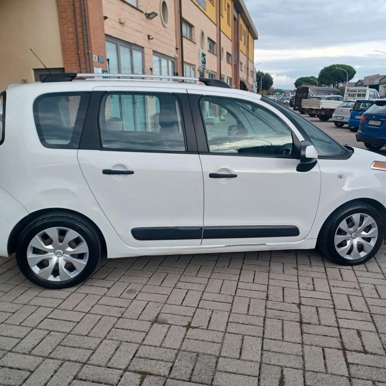 C3 PICASSO 1.6 HDI BEN CONSERVATA OK NEOPATENTATI