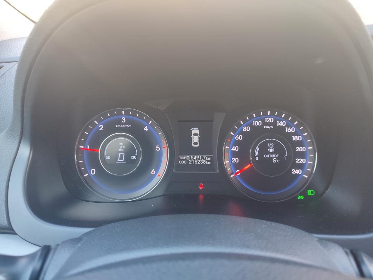 HYUNDAI i40 DEL 2013 1.7DIESEL AUTOMATICA FULL OPTIONAL