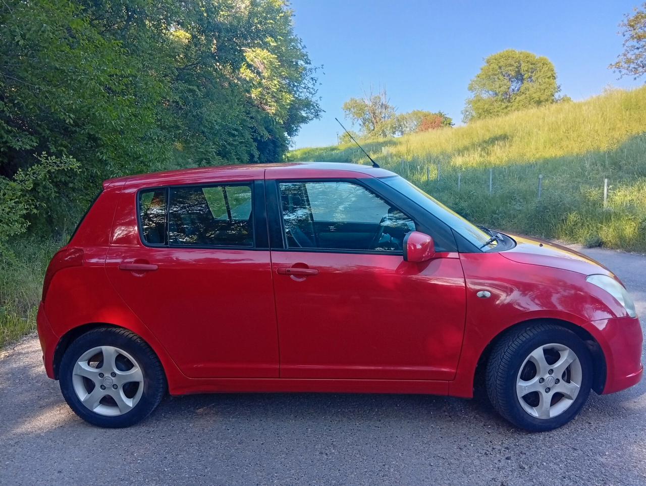 Suzuki Swift 1.3 5p. GLX