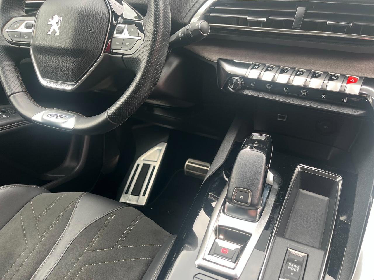 Peugeot 3008 BlueHDi 130 cv EAT8 GT Pack