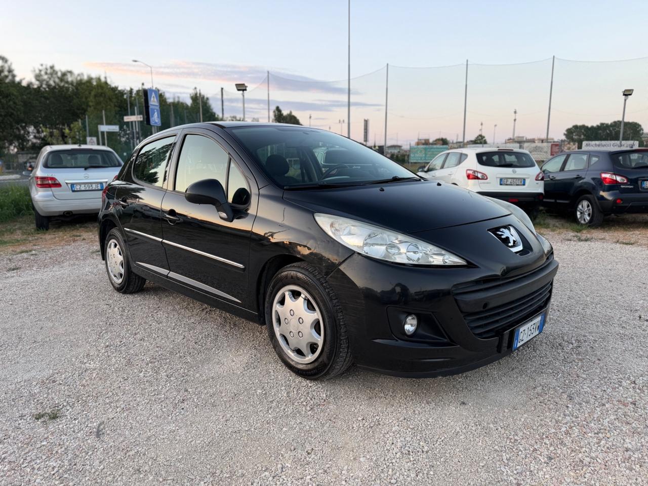 Peugeot 207 Plus 1.4 8V 75CV 5p. ECO GPL