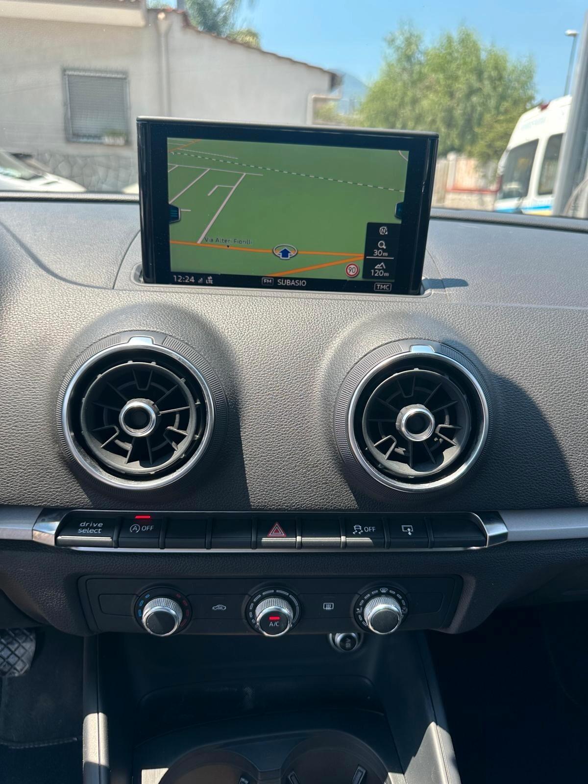 Audi A3 1.6 TDI 116 CV Sport-08/2017