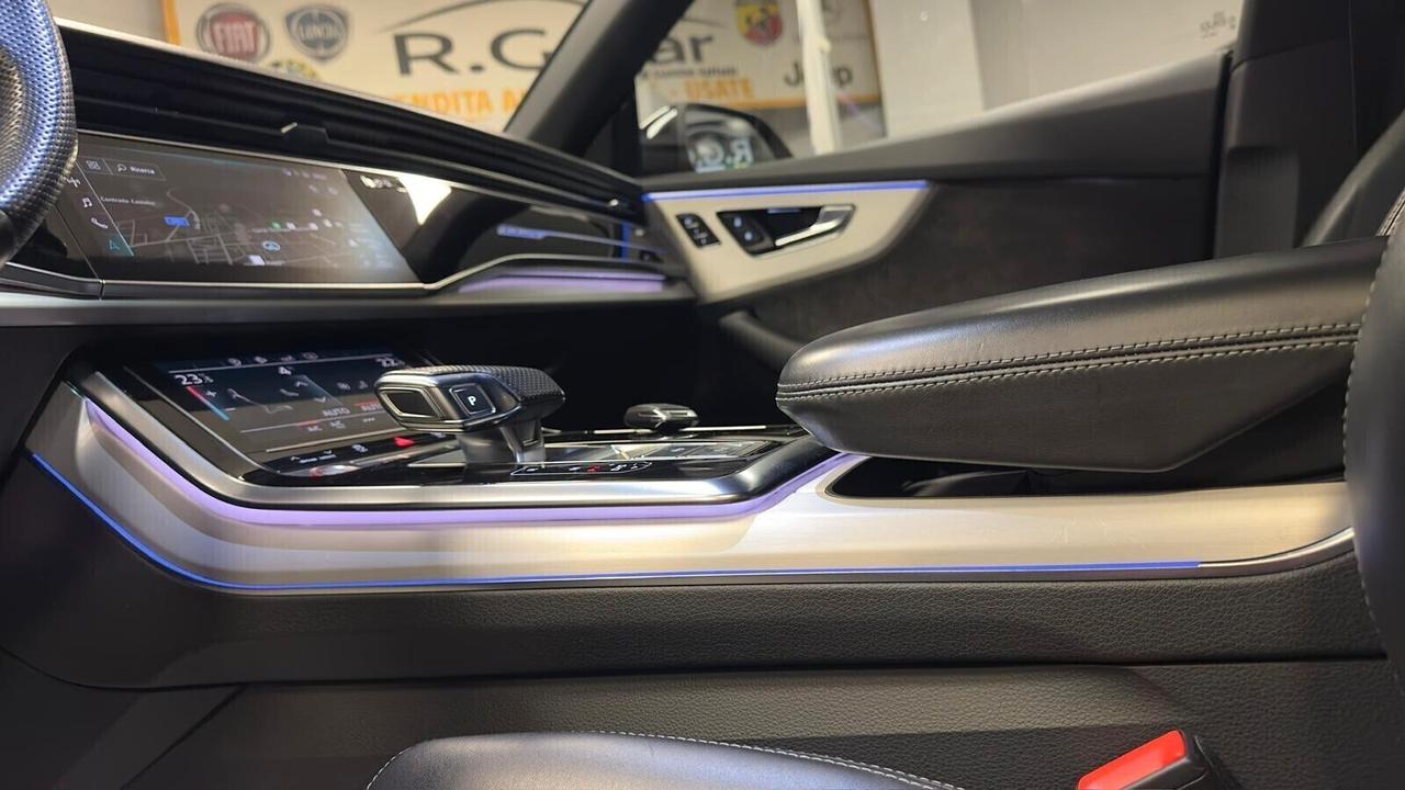 Audi Q8 SQ8 TDI quattro tiptronic