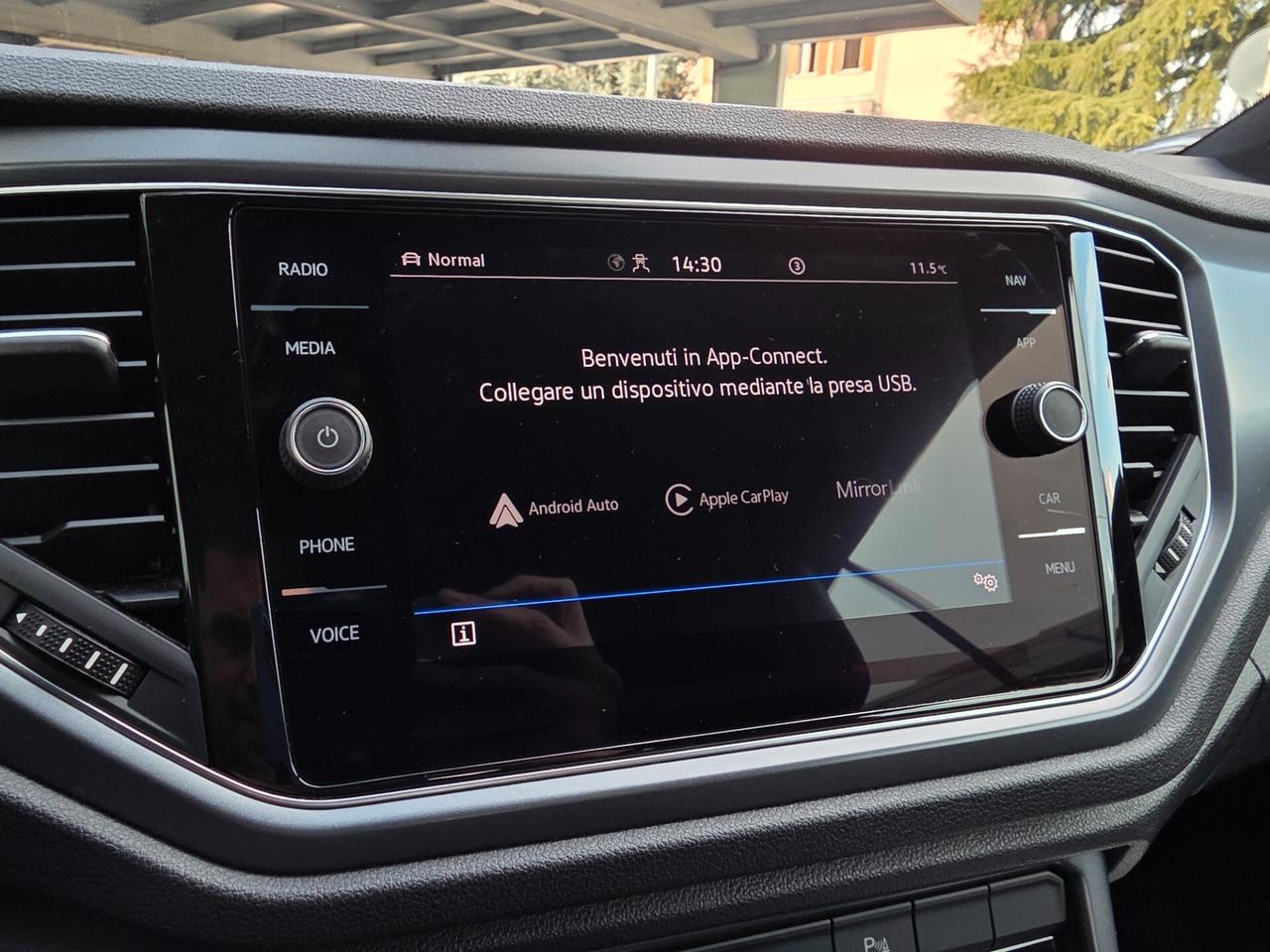 Volkswagen T-Roc Cabriolet 1.5 TSI 150cv R-Line DSG