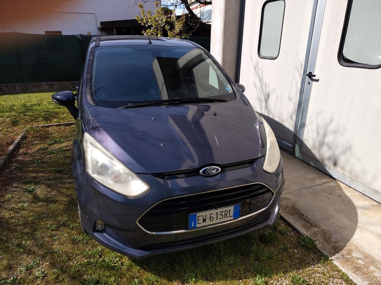 Ford B-Max 1.5 TDCi 75 CV Business Titanium