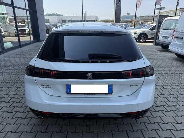 Peugeot 508 Plug-in Hybrid 225 e-EAT8 SW GT