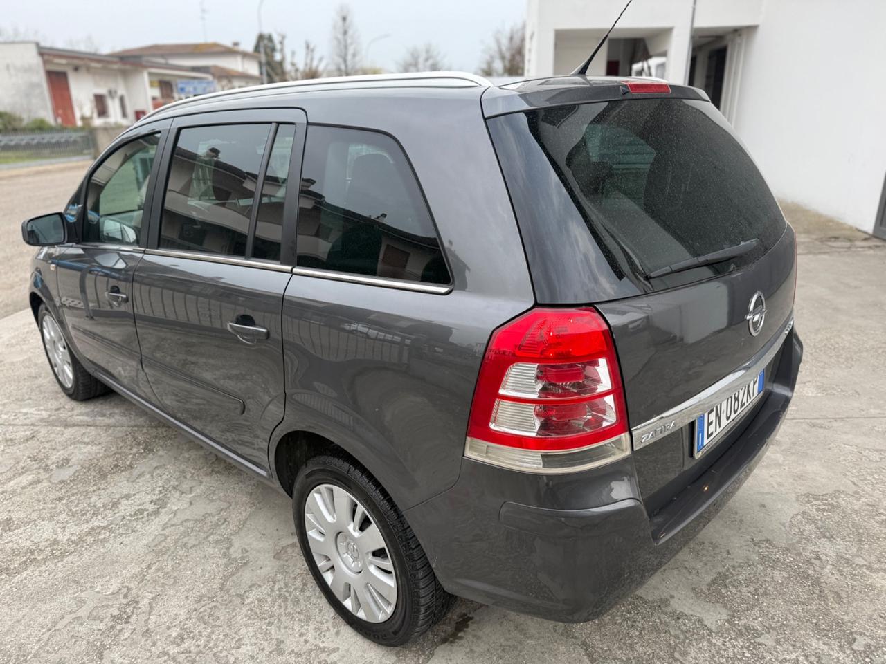 Opel Zafira1.6 Turbo EcoMetano 2029 7 posti nuova