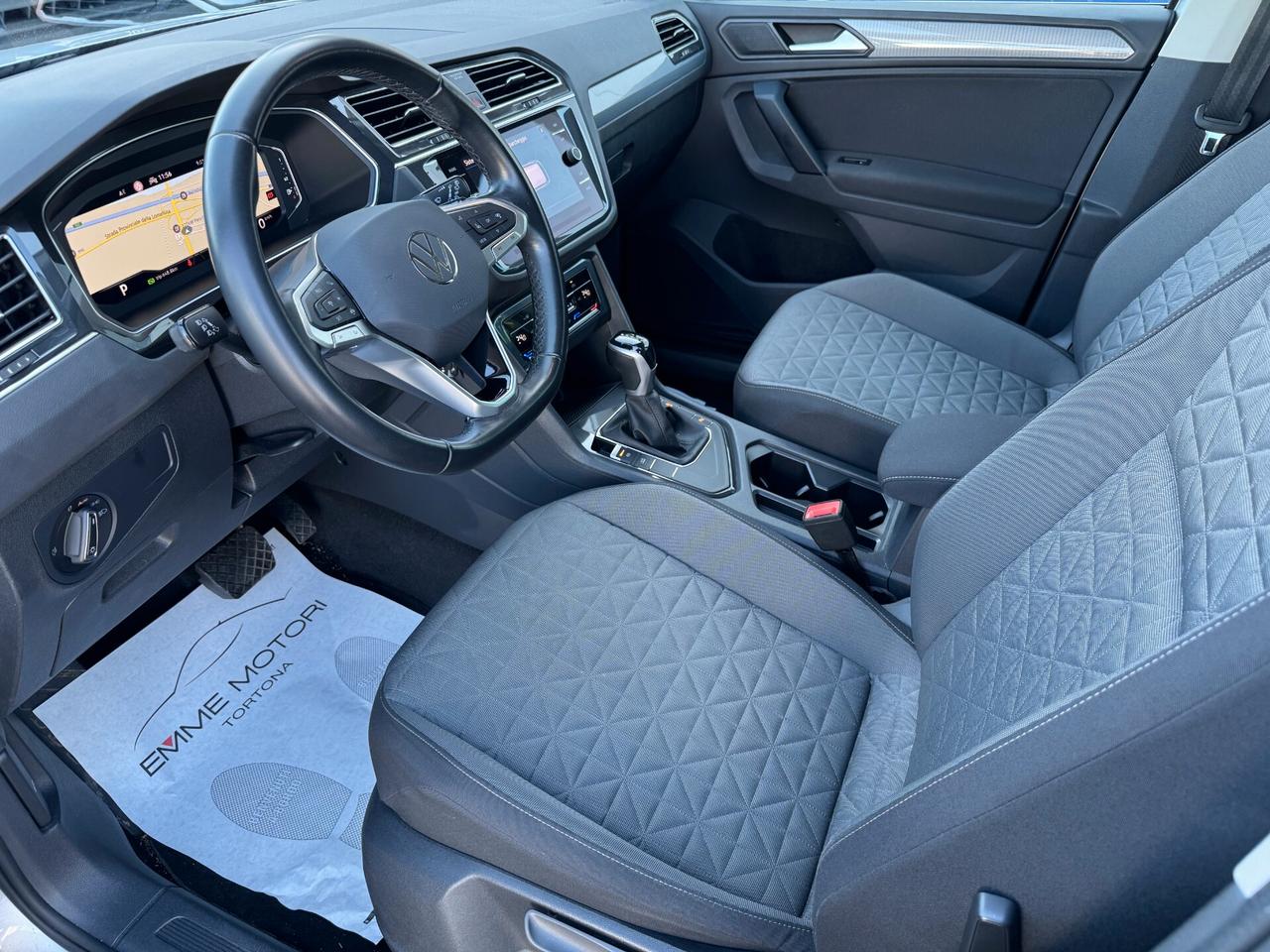 Volkswagen Tiguan 2.0 tdi Life 150cv dsg / NO VINCOLI