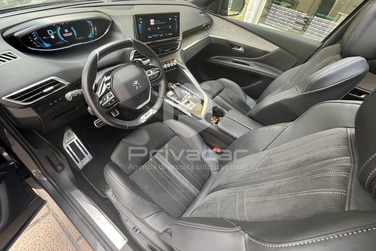 PEUGEOT 3008 Hybrid 225 e-EAT8 GT