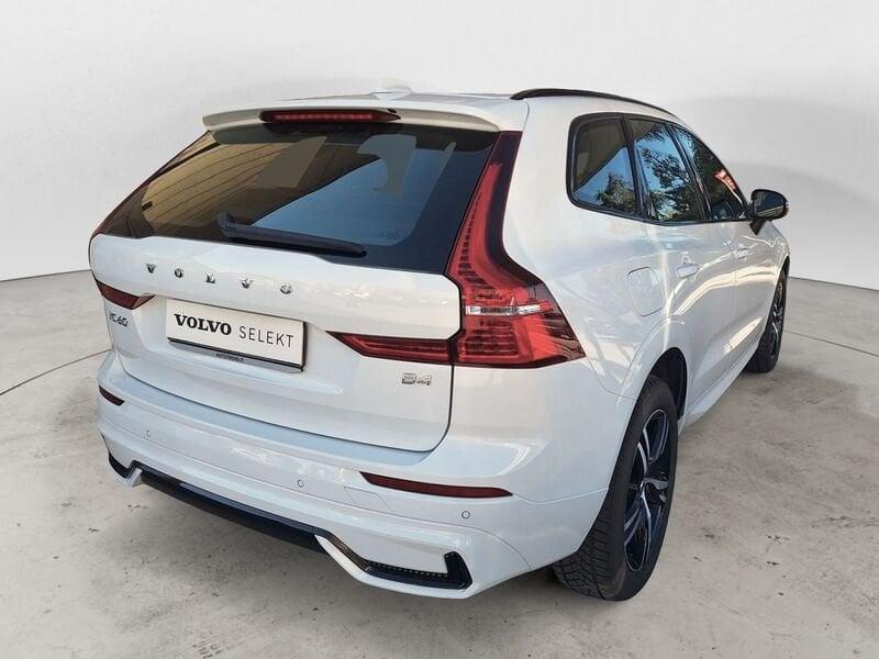 Volvo XC60 B4 197+14 CV Mild Hybrid Diesel Automatico R-Design
