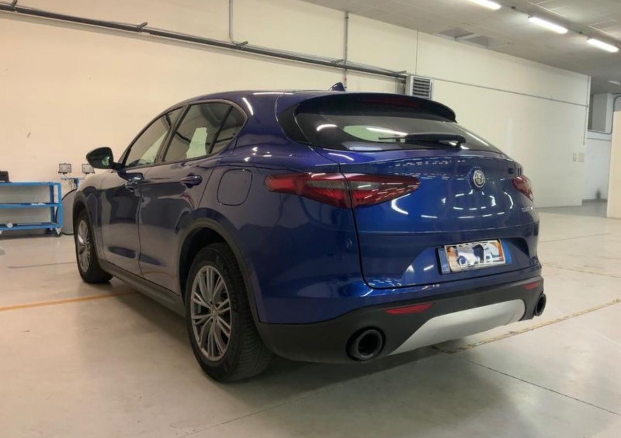 Alfa Romeo Stelvio 2.2 Turbodiesel 160 CV AT8 RWD Business