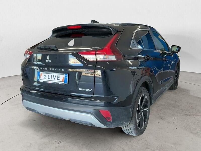 Mitsubishi Eclipse Cross PHEV 2.4 PHEV Instyle SDA Pack 0