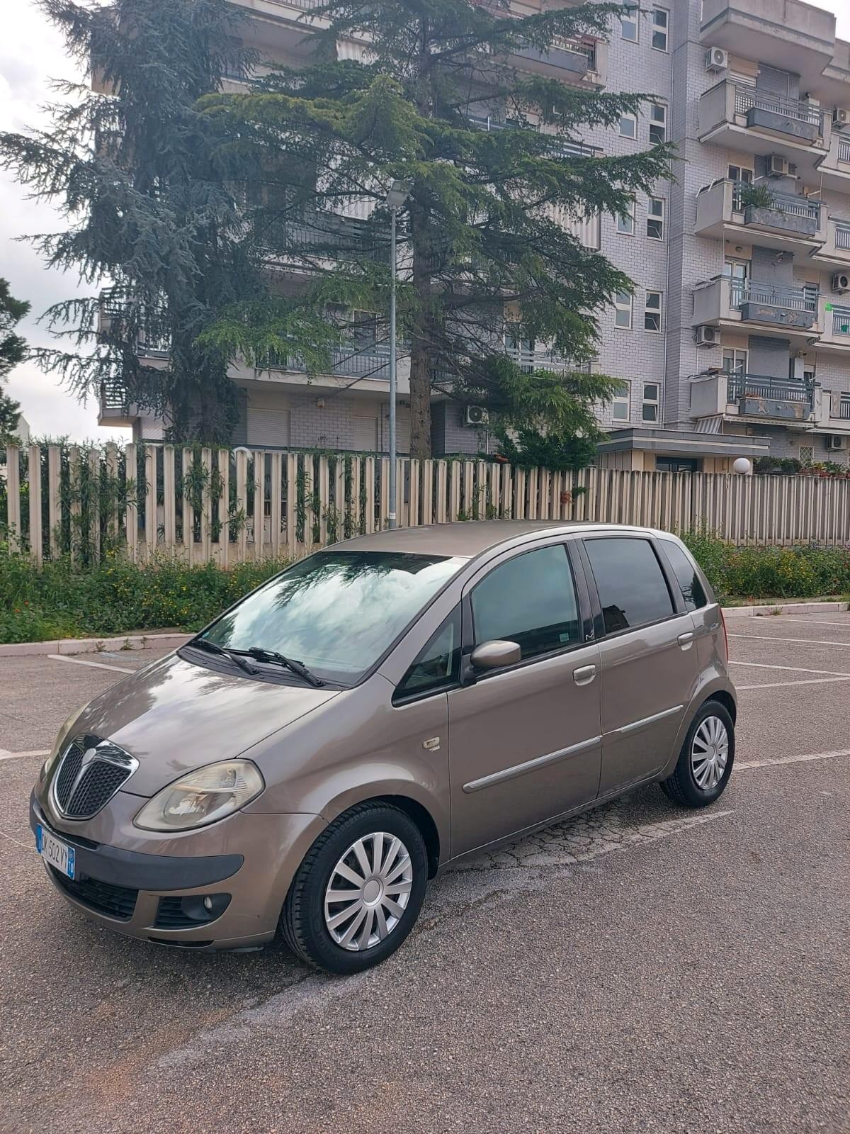 Lancia MUSA 1.3 Multijet 69CV Oro EURO4