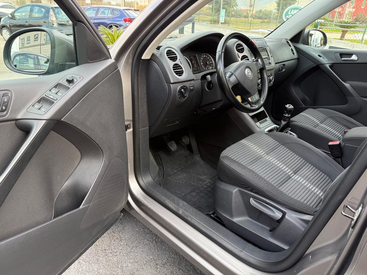 Volkswagen Tiguan 2.0 TDI DPF 4MOTION Sport & Style