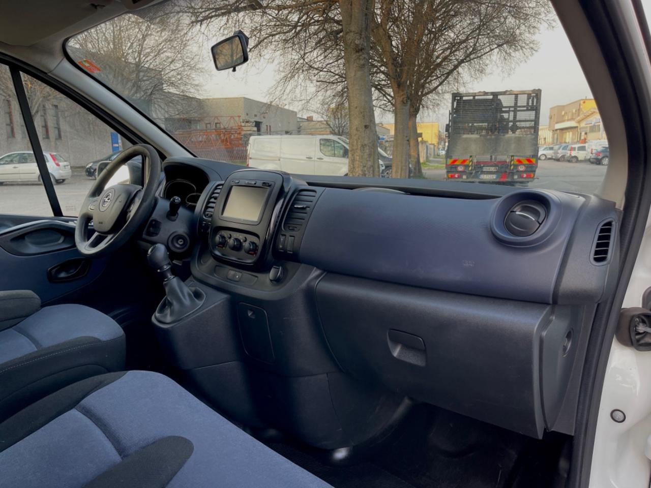Opel Vivaro 29 1.6 Diesel 9 Posti 2017