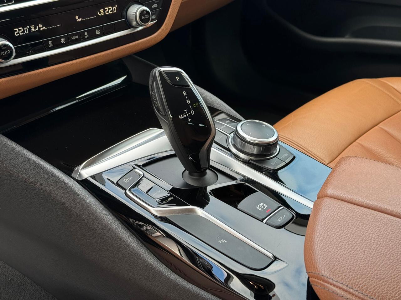 Bmw 540 540d xDrive Touring Luxury 3.0 d 320 cv