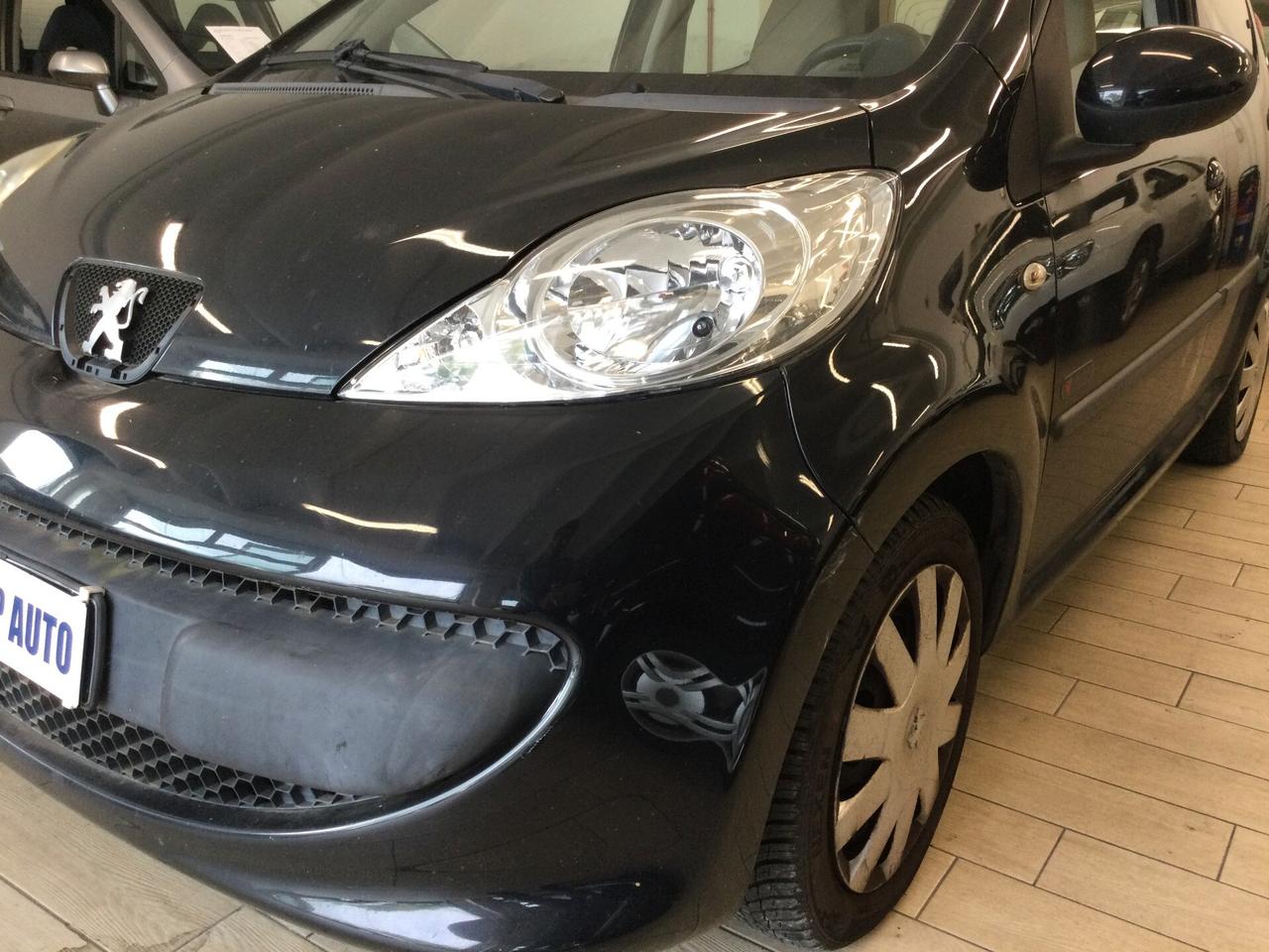 Peugeot 107 1.0 68CV 5p. Sweet Years