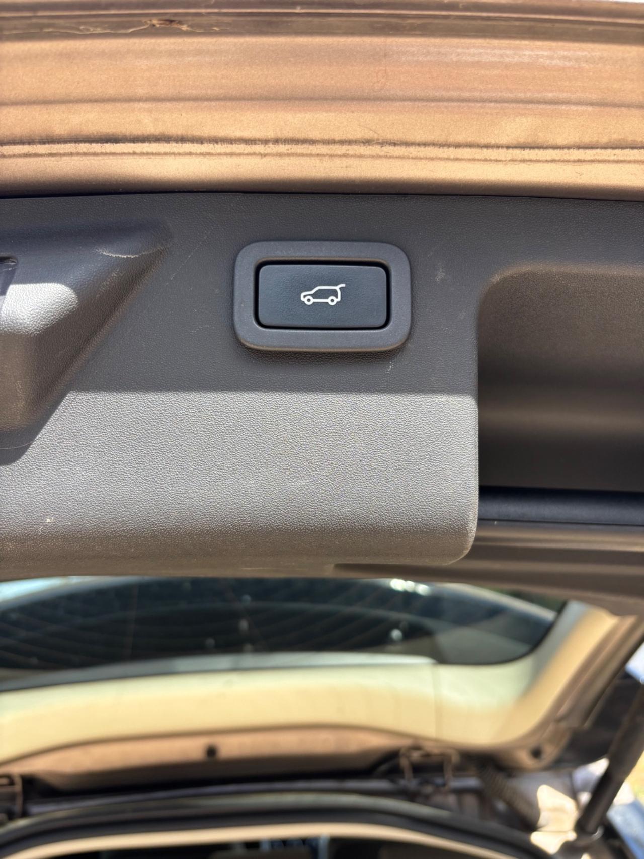 Land Rover Discovery Sport 2.0 TD4 180 CV HSE Luxury