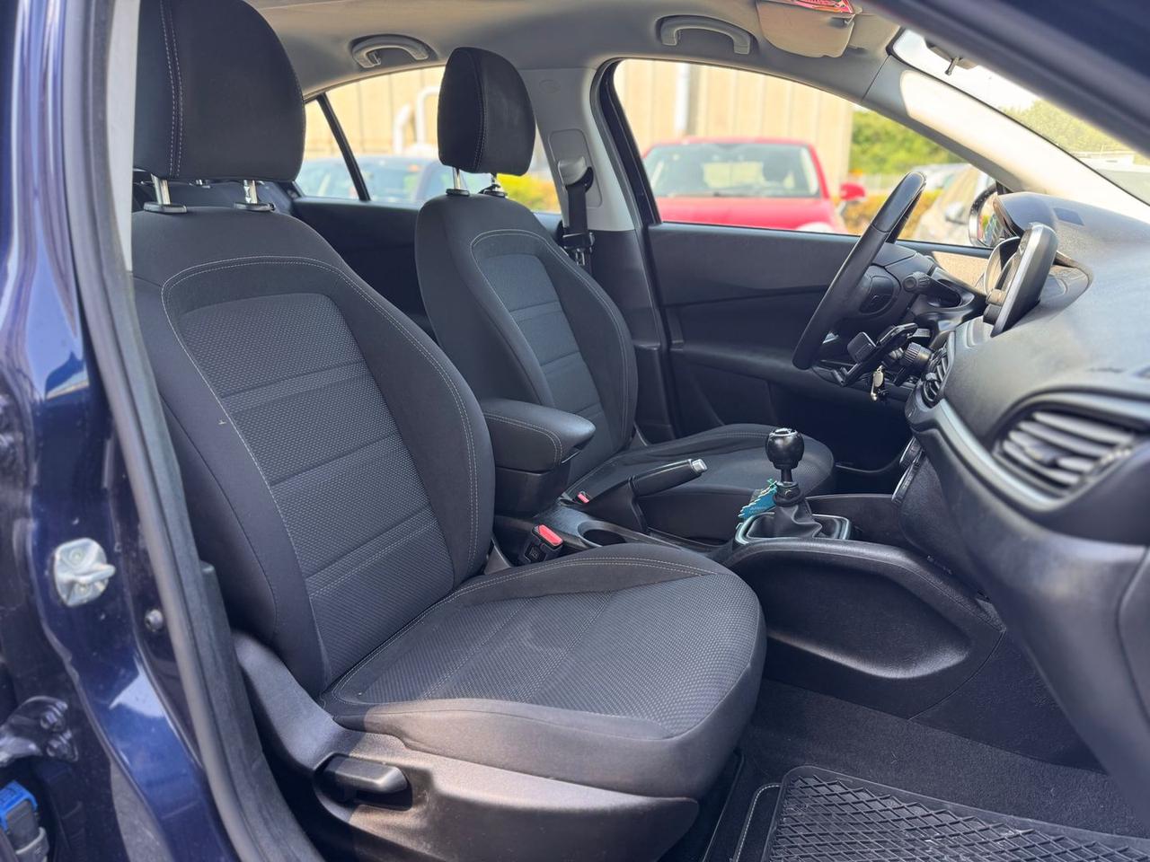 Fiat Tipo Lounge 1.4 Turbo LPG #11436