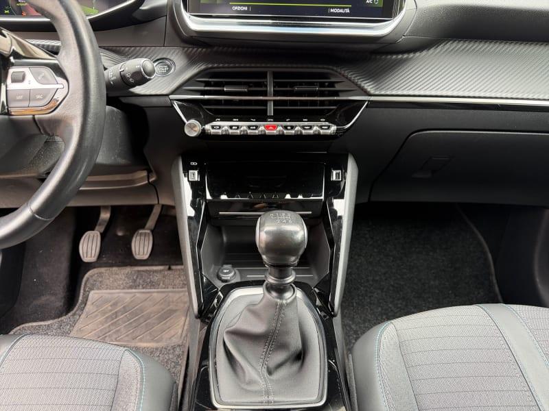 PEUGEOT 208 PURETECH 100 STOP&START 5