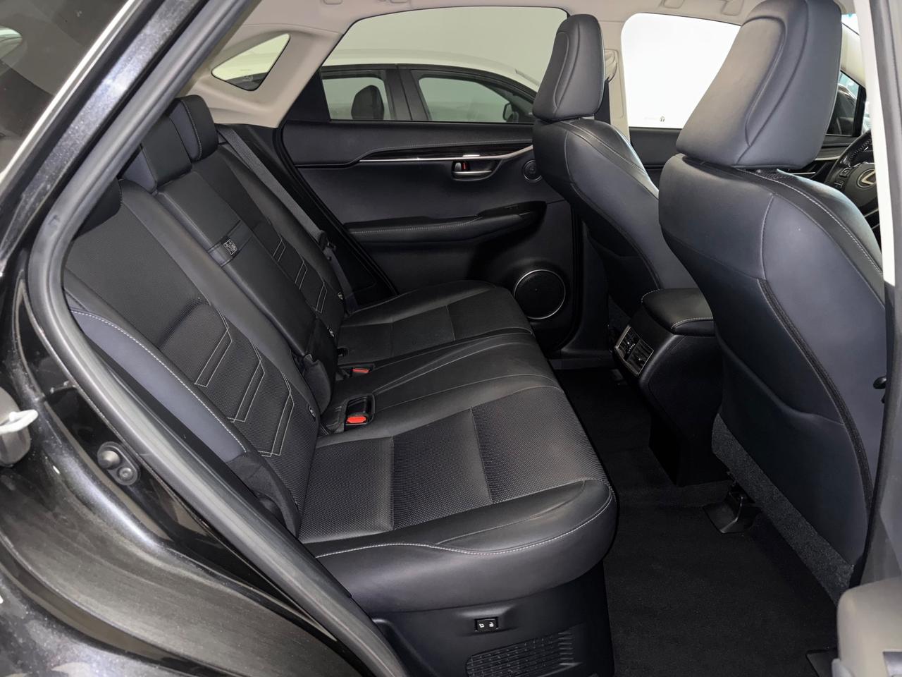 Lexus NX 300h Hybrid 4WD F-Sport FULL OPT.