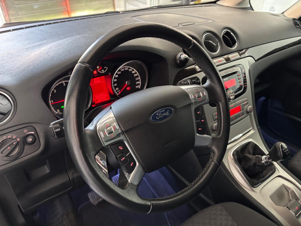 Ford Galaxy 2.0 TDCi 140 CV Ghia 7 posti