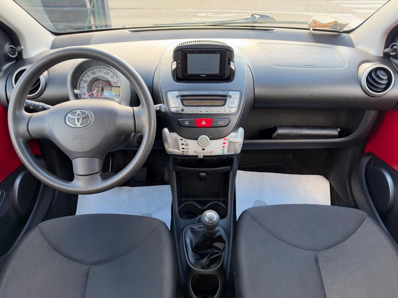 Toyota Aygo 1.0 12V VVT-i 5 porte Active Connect