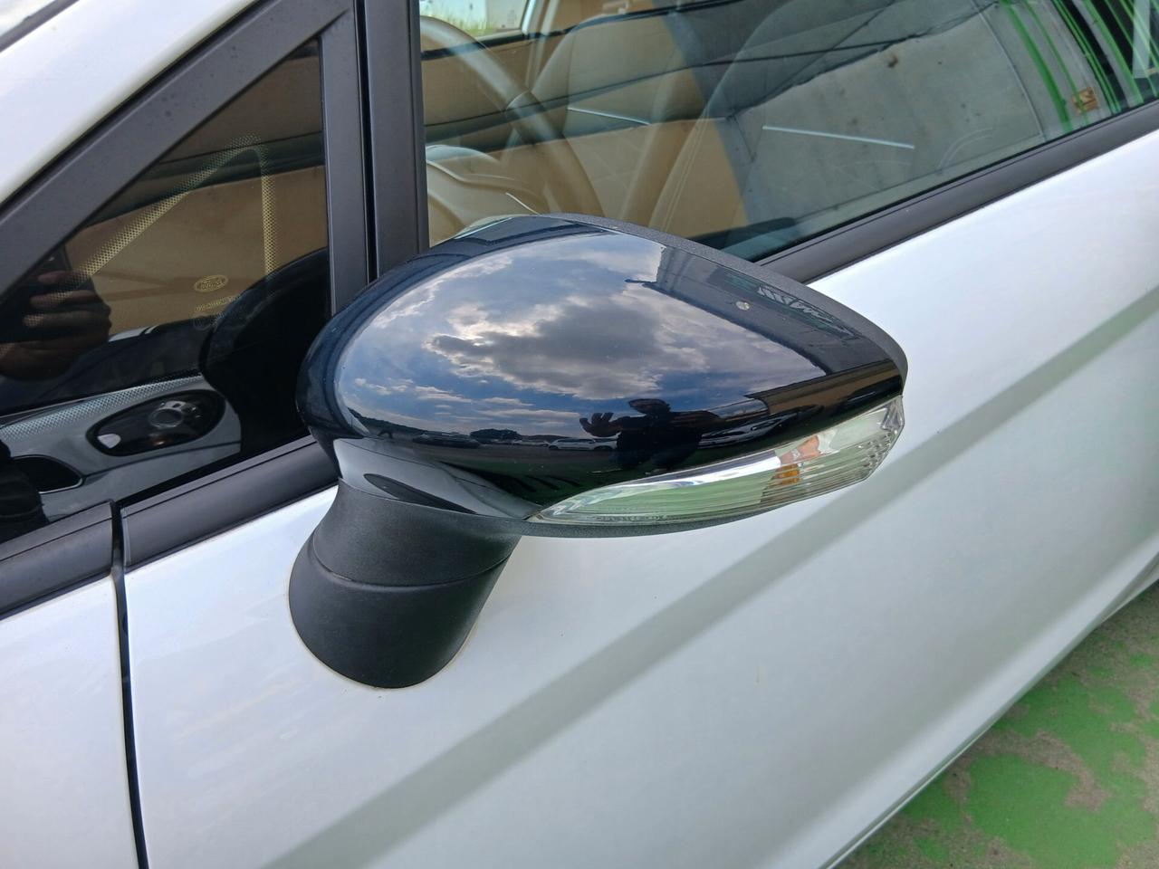FORD FIESTA BICOLOR 1.4 GPL