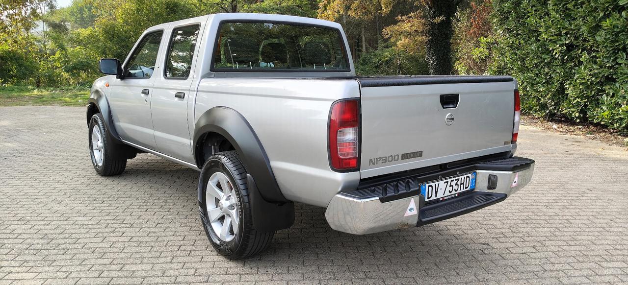 Nissan Navara NP300 2.5 tdi 5p. Double Cab Premium