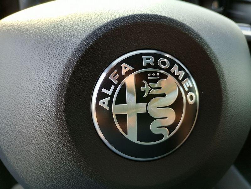 Alfa Romeo Junior Ibrida 1.2 145CV Hybrid eDCT6 ibrida SPECIALE