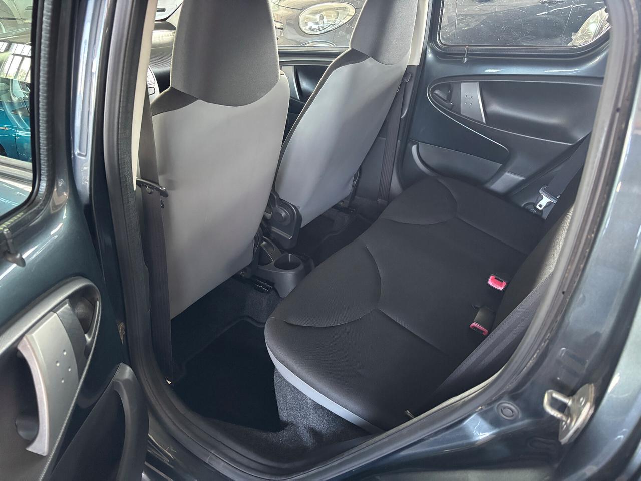 Toyota Aygo 1.0 12V VVT-i 50KW 68CV Active Connect
