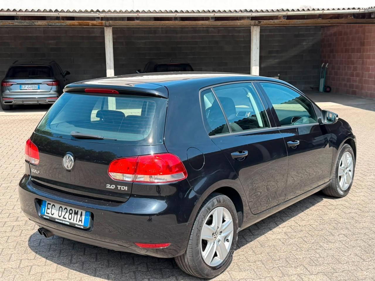 Volkswagen Golf 2.0 TDI 140CV DPF DSG 5p. Highline