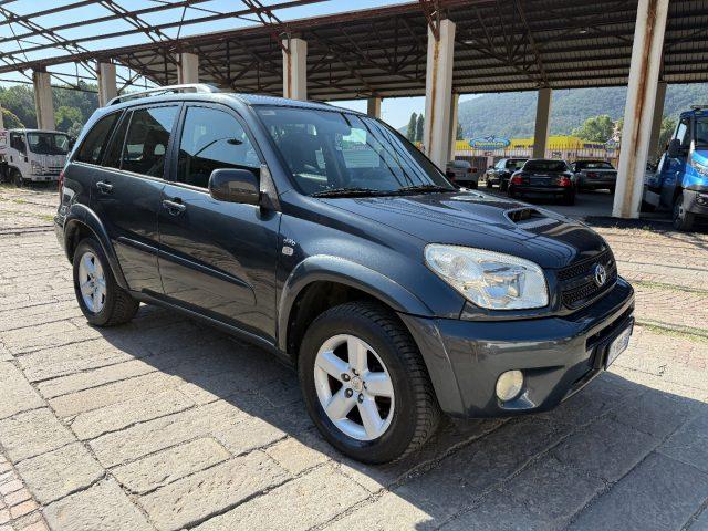 TOYOTA RAV 4 MY23 RAV4 2.0 Tdi D-4D cat 5 porte Sol