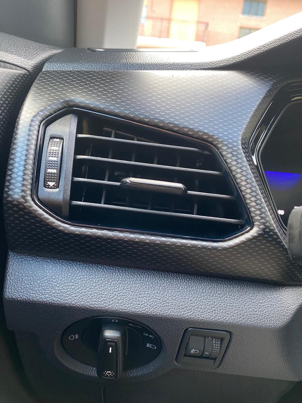 Volkswagen T-Cross 1.0 tsi Style 110cv dsg