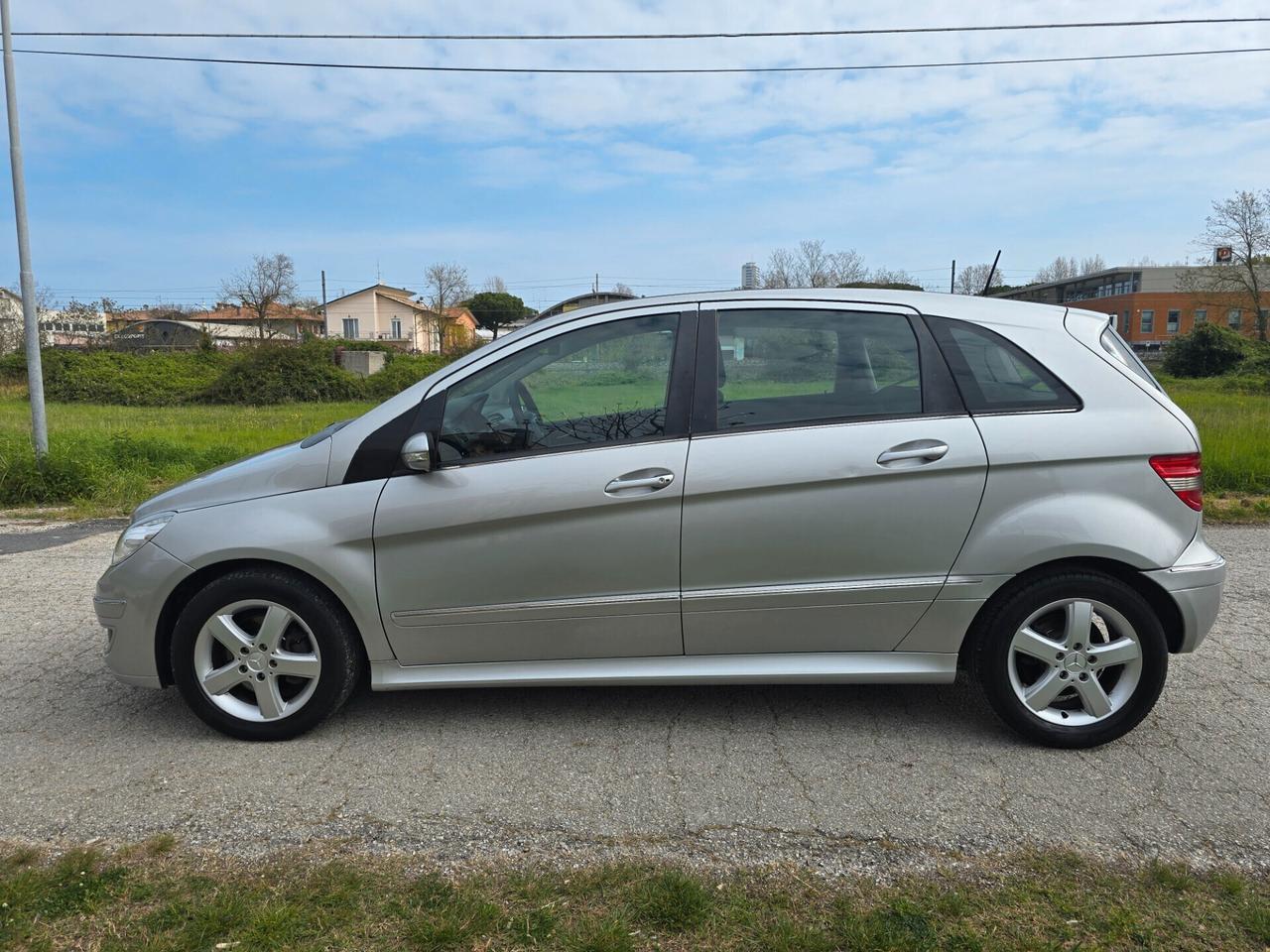 Mercedes B 180 200 CDI