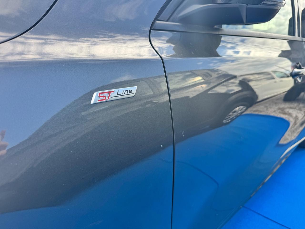 Ford Focus 1.0 EcoBoost 125 CV automatico SW ST-Line GARANTITA