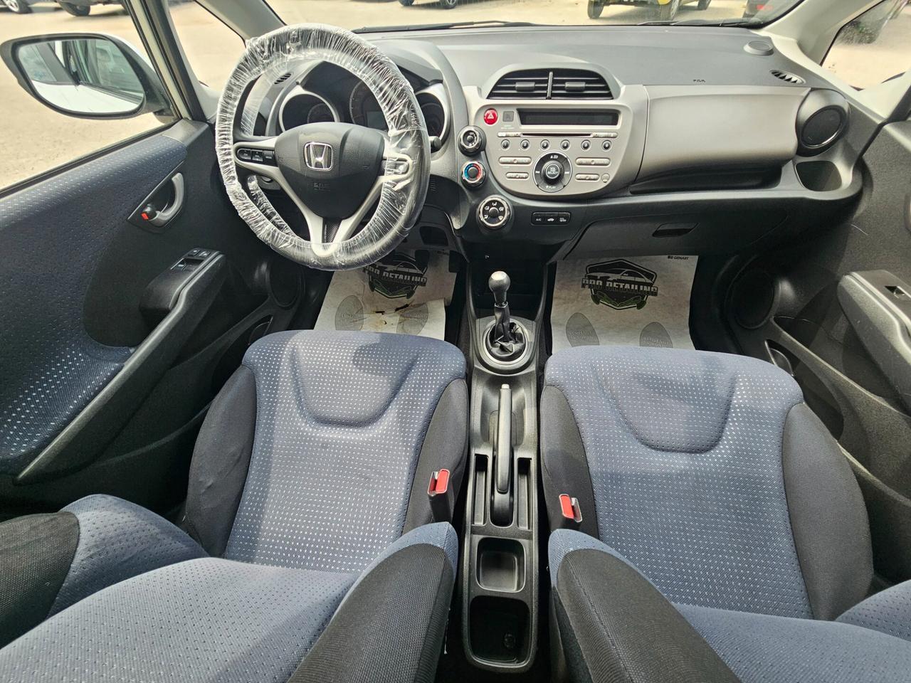 Honda Jazz 1.2 Benzina - Neopatentati