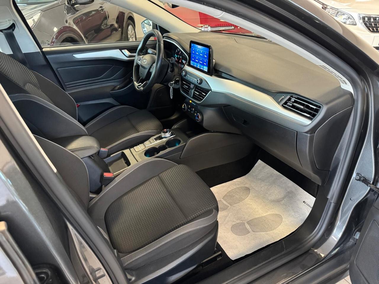 Ford Focus 1.5 ECOBLU 120CV AUTOM SW BUSINESS 2020