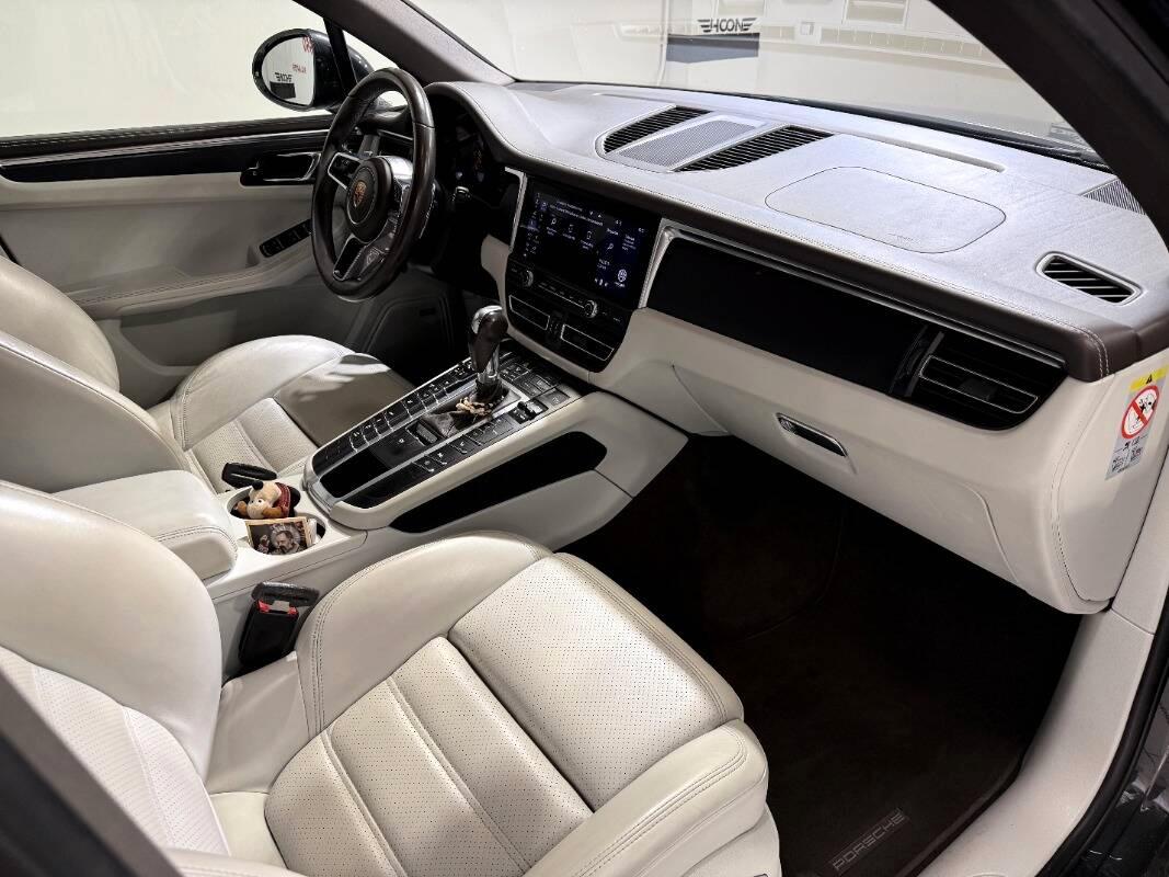 Porsche Macan 2.0 245cv pdk